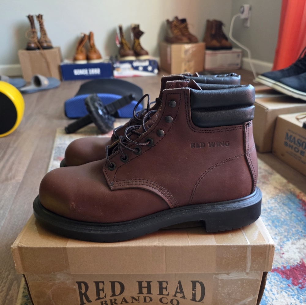 Redwing 2245 man boots size 8.5D steel toe